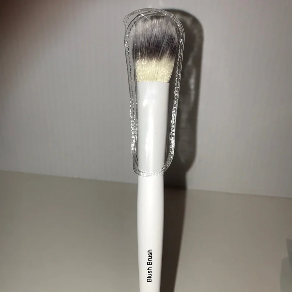 TYS BEAUTY treat yourself brush set NEW